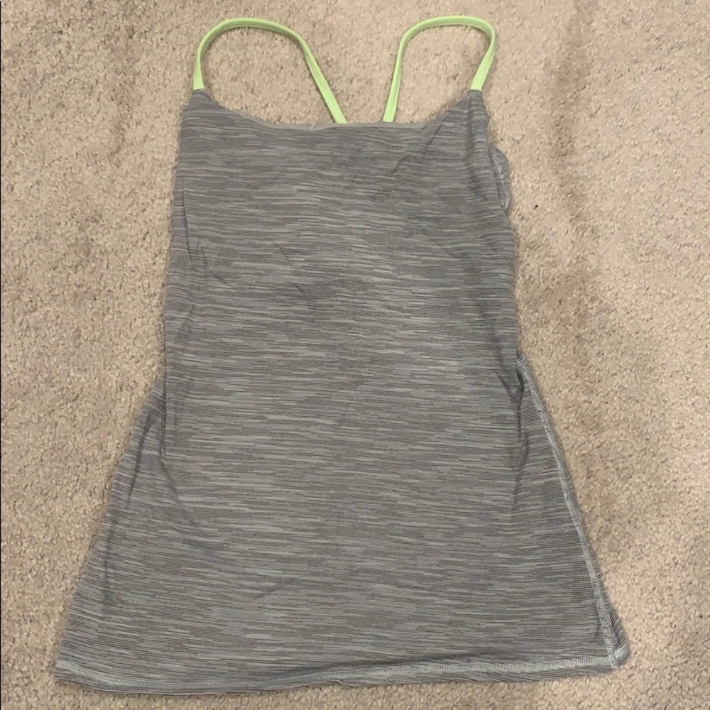 LULULEMON TOP